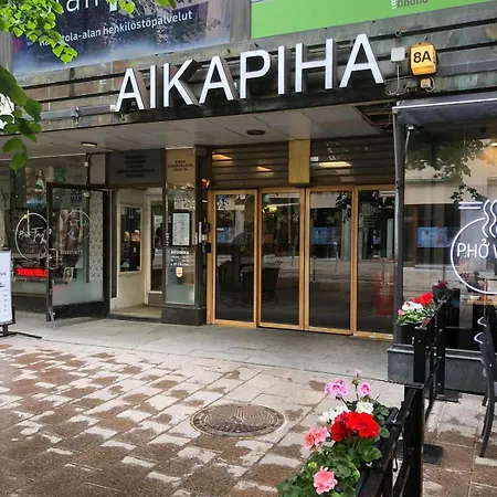 Aikatalo אכסניה *